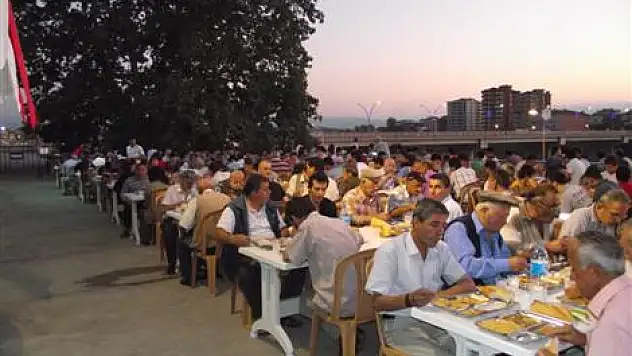 İftar Sofrası'na katılım arttı