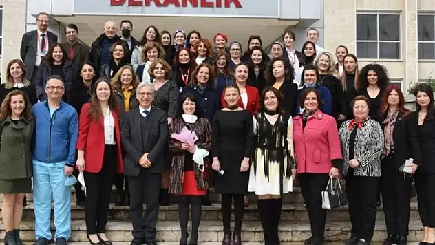 OMÜ Tıp Fakültesi'nde Kadınlar Günü kutlaması