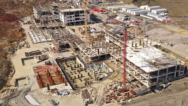 Ordu Şehir Hastanesi'nin yüzde 28'i tamamlandı