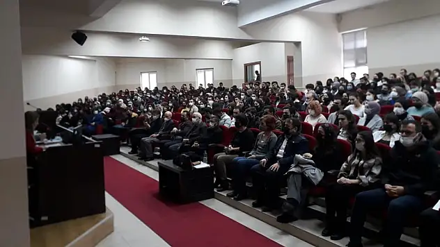 'İstiklâl Mücadelemiz ve Mehmet Akif Ersoy' paneli