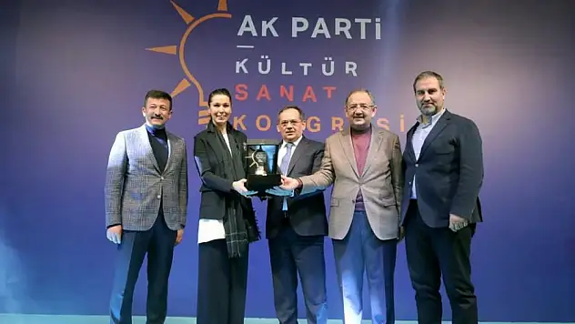 Büyükşehir'e 'Kurumsal Kültür Sanat' ödülü