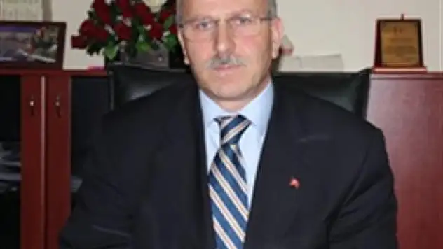 Karapıçak, 'Bu Bizans'ı yeniden ihya etmeye çalışmaktır'