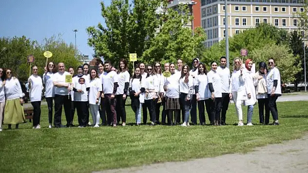 Fiziksel aktivitenin faydalarına dikkat çekmek için yürüdüler
