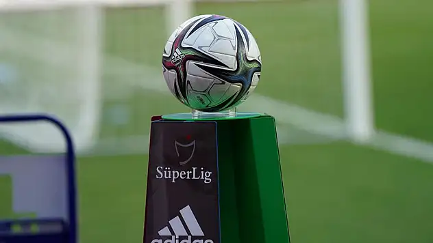 Kulüplerin borcu günden güne arttı