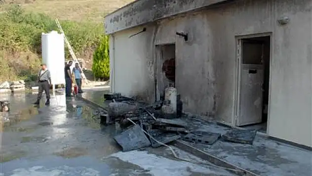 Akaryakıt istasyonu'nda ki yangın korkuttu