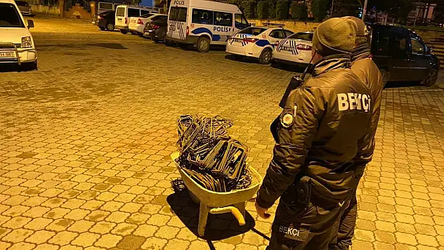 İnşaattan demir çalan şahıs yakalandı