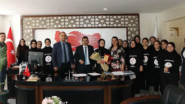 Hastaneden robotik kodlama yapan öğrencilere tam destek