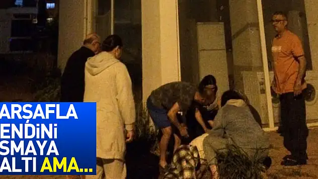 Kendini asan gence yoldan geçen polisler ve sağlıkçı eşi müdahale etti