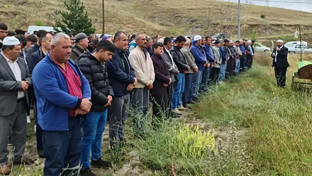 Samsun'da denizde boğulan gencin cenazesi Merzifon'da defnedildi