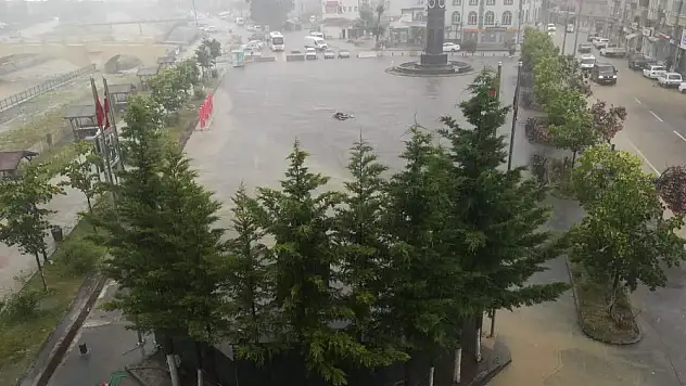 Yakakent ve Alaçam'a 80 kilodan fazla yağış düştü