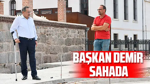Başkan Demir sahada