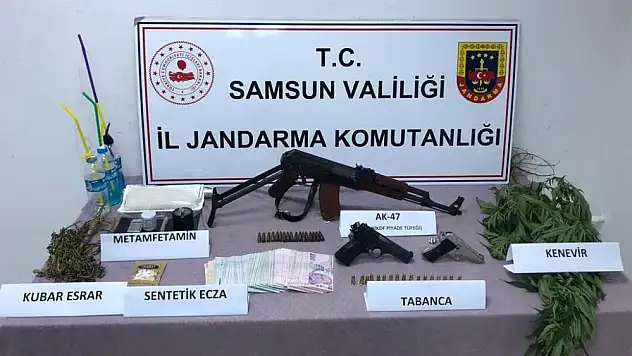 Samsun'da kaleşnikof tüfek ve uyuşturucu operasyonunda 3 kişi tutuklandı