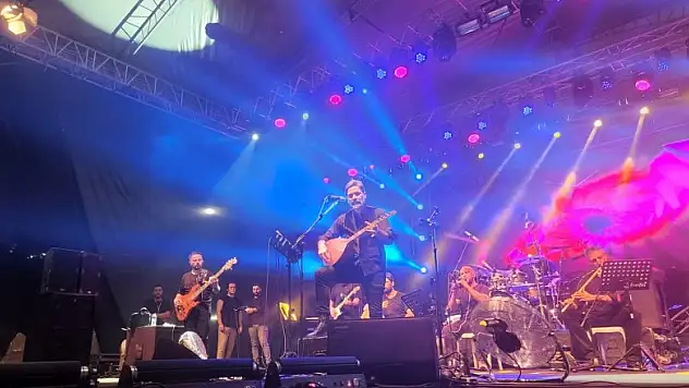 Samsun'da Zara ve Uğur Işılak konserleri