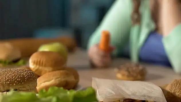 Sürekli yeme isteğine çözüm