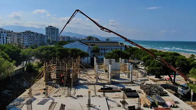 'Kitap Kafe'nin yüzde 40'ı tamamlandı