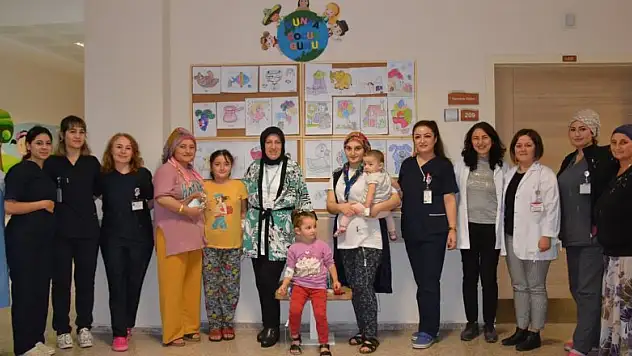 Bafra Devlet Hastanesi'nde Dünya Çocuk Günü etkinliği