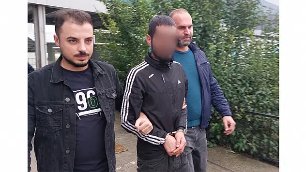 Kardeşini bıçaklayan genç tutuklandı