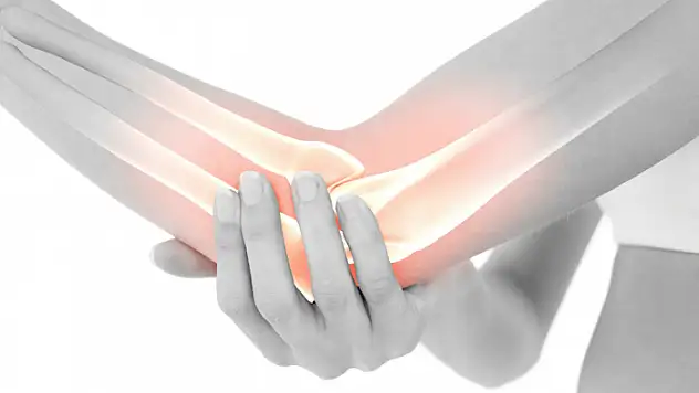 Uzmanından kemik erimesine karşı 'günde yarım saat yürüyüş' önerisi