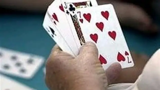 Kahvehanelere kumar baskını