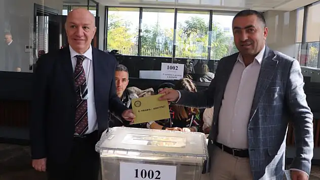 Samsun Ticaret Borsası üyeleri sandık başına gitti