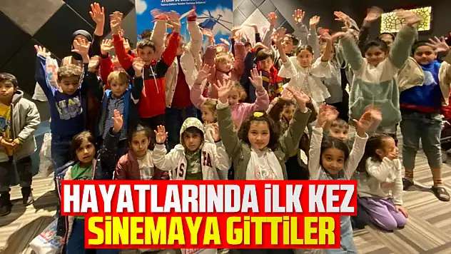 Hayatlarında ilk kez sinemaya gittiler