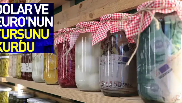 Dolar ve Euro'nun turşunu kurdu