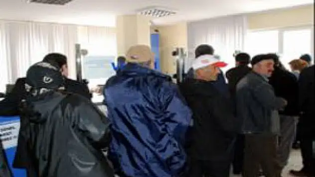 Bayram dönüşü kuyruk çilesi