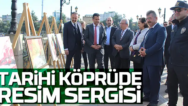 Tarihi Köprüde Resim Sergisi