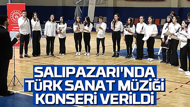 Salıpazarı'nda Türk sanat müziği konseri verildi