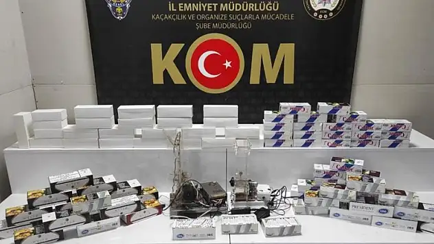 Samsun'da 18 bin dal bandrolsüz makaron ele geçirildi