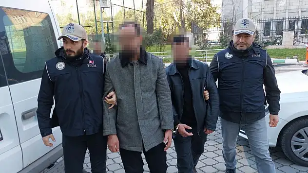 Samsun'da DEAŞ'tan gözaltına alınan 3 kişi adliyeye sevk edildi