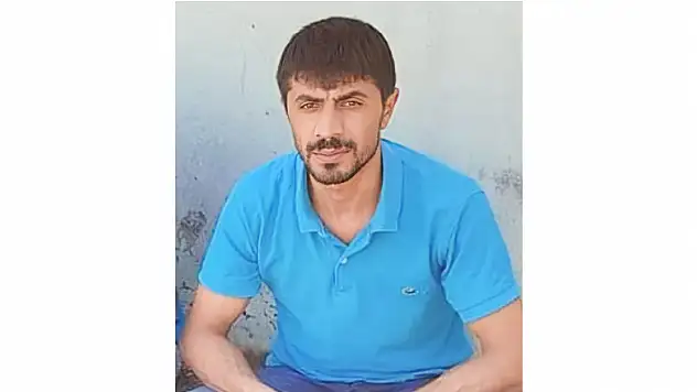 Kendini vuran şahıs hastaneye götürülürken geçirdiği kazada öldü