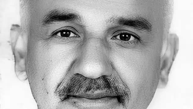 Kamyon sürücüsü aracının yanında ölü bulundu