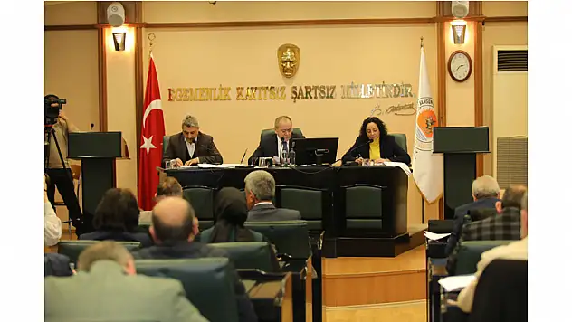 Başkan Demir: Kütüphaneyi vakıf yönetecek