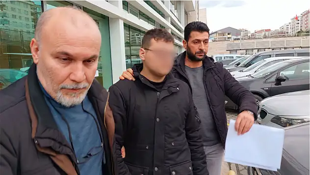 Okulda annesini öldüren çocuğun yargılanmasına başlandı: 39 yıla kadar hapis cezası istemi