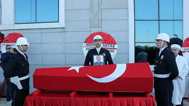  Samsun'da şehit polis için tören 