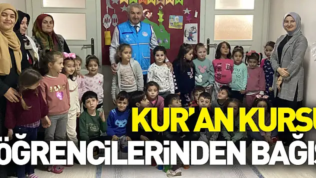 Kur'an kursu öğrencilerinden bağış