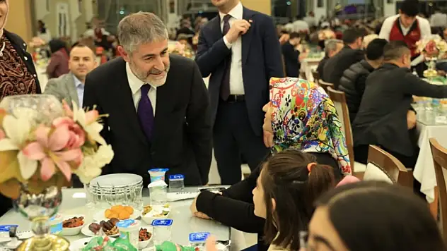 Bakan Nebati'den 7'li masaya kritik soru: 'IMF kapısına gidecek misiniz?'