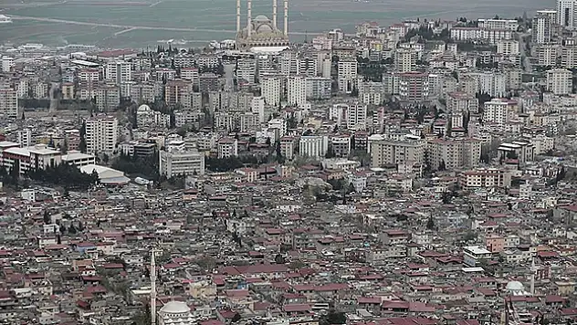 Kahramanmaraş'ta hasarsız ve az hasarlı binaların tamamına doğal gaz verildi