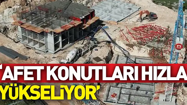 Bakan Kurum: 'Hatay Altınözü'ndeki afet konutları hızla yükseliyor, bina inşaatında ikinci kat göründü'