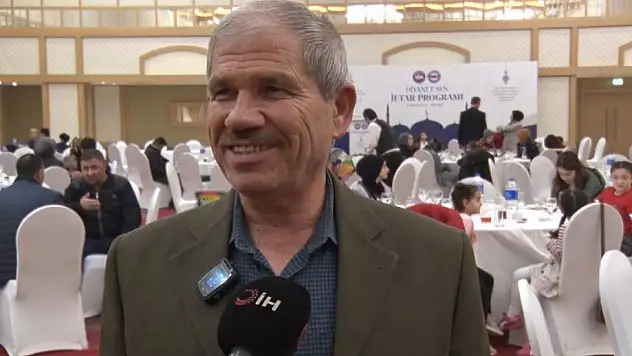 Kahramanmaraş depreminde enkaz altında kalan imam: 'Enkaz altında sabah namazını kıldım'