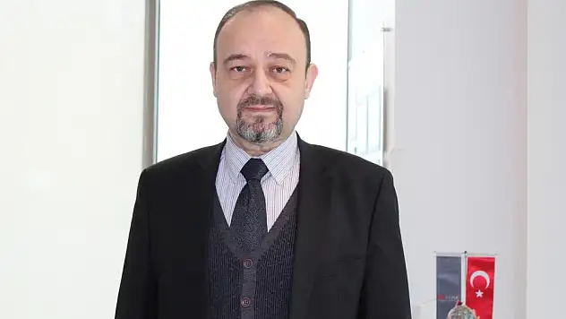 Prof. Dr. Kuzu: 'Genç yaşta görülen kalın bağırsak kanserinde son 20 yılda yüzde 30'luk bir artış var'