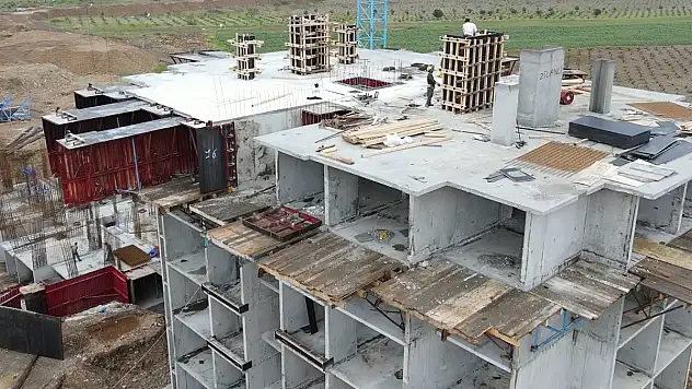 Bakan Kurum: 'Afet konutlarımız hızla yükseliyor'