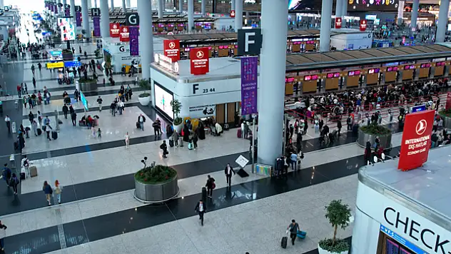 İstanbul Havalimanı'nda bayram yoğunluğu