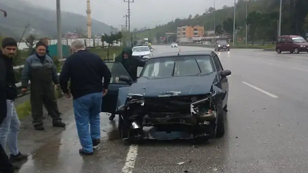 Samsun'da trafik kazası: 3 yaralı