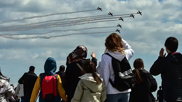 TEKNOFEST ikinci gününde binlerce ziyaretçiyi ağırlıyor