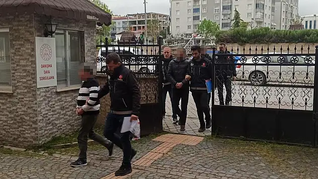 Uyuşturucu ile yakalanan 3 kişi adliyede