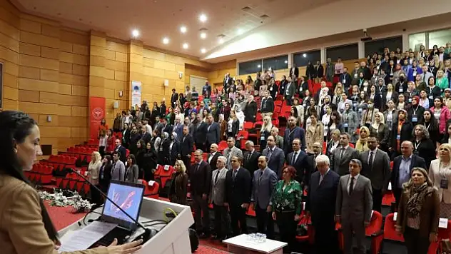 Sağlık yöneticilerine akreditasyon eğitimi