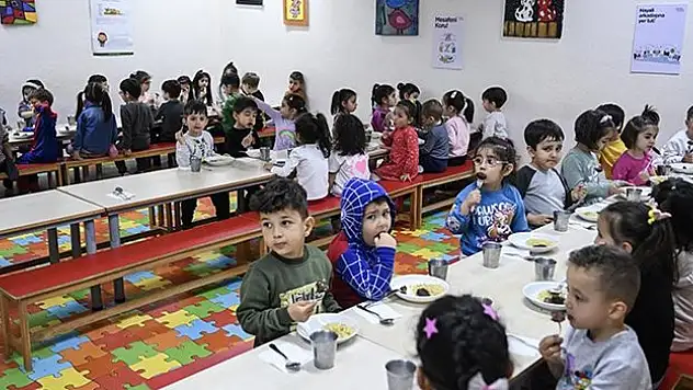 MEB'in 'Okulumda Sağlıklı Besleniyorum Programı'nda pilot uygulama başladı