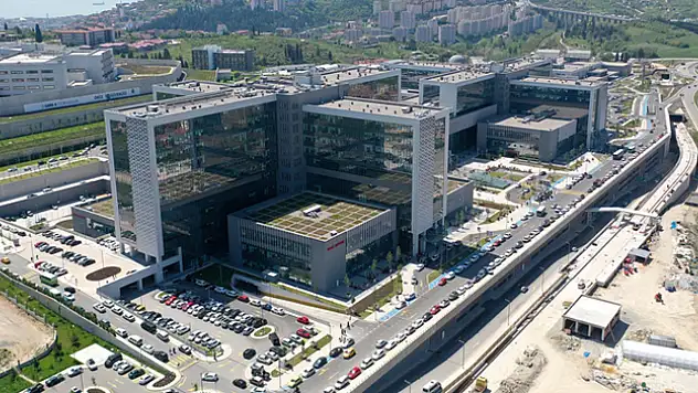 Kocaeli Şehir Hastanesi bölgenin 'sağlık üssü' olma yolunda